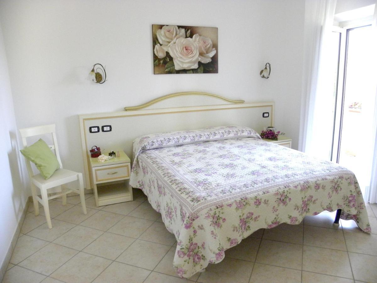 Comfortable Apartment In Maratea With Sea View 95 M² + Parking Kültér fotó